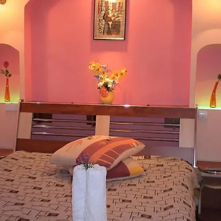Miraj Pensionat 3*